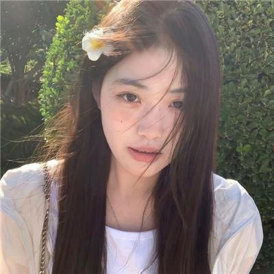 暗红
